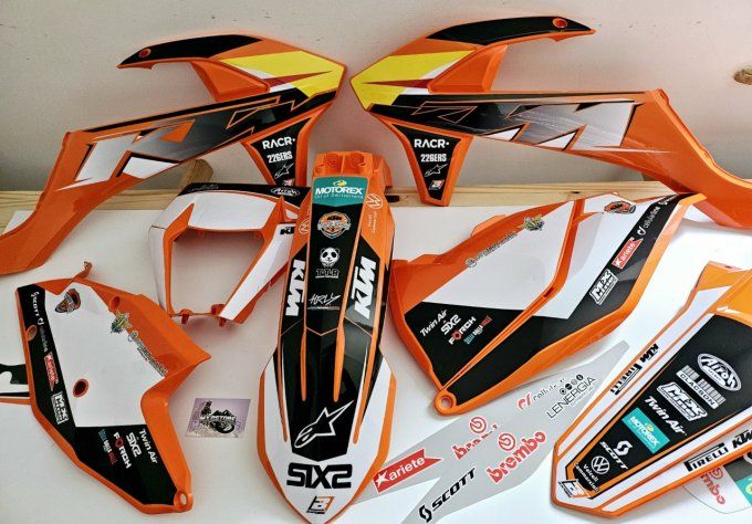 Pack kit déco + kit plastique KTM EXC année 2017 à 2019